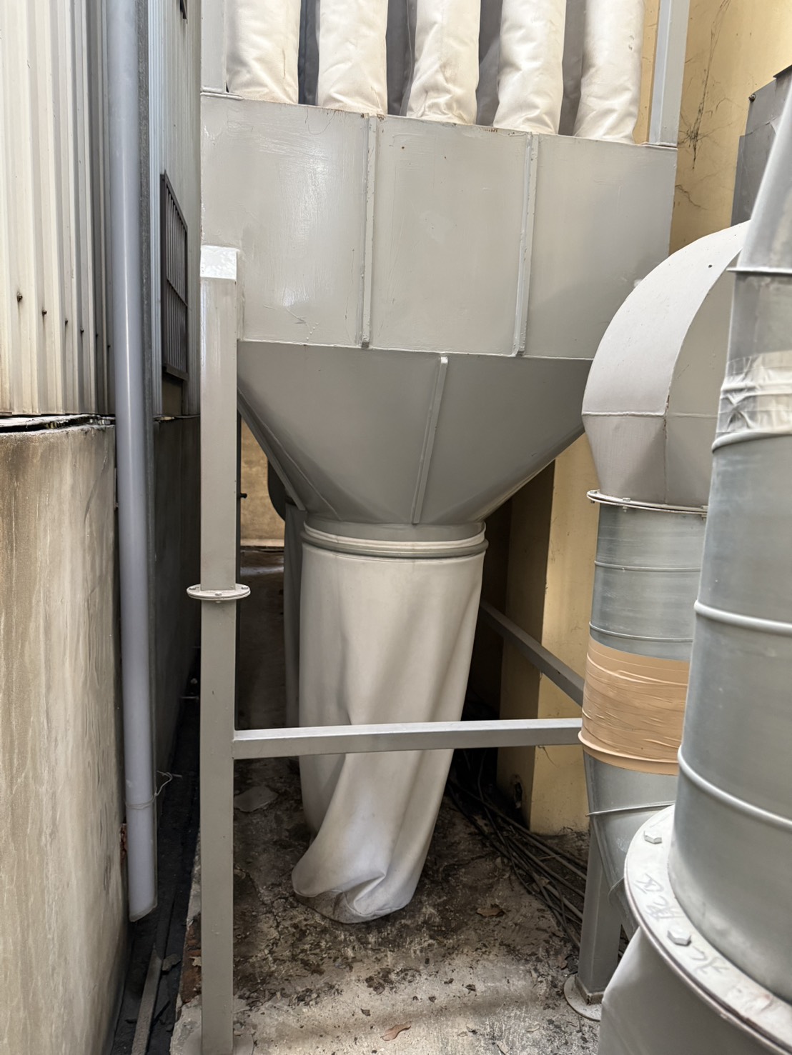 工業抽風設備拆除與搬運，安全規劃到位（exhaust system removal）