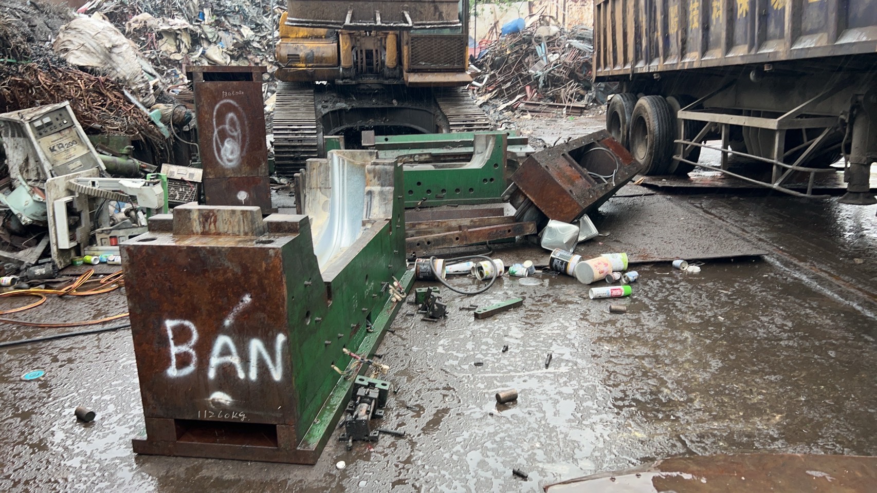 模具報廢吊裝與拆解,直供鋼廠再生(mold disposal)